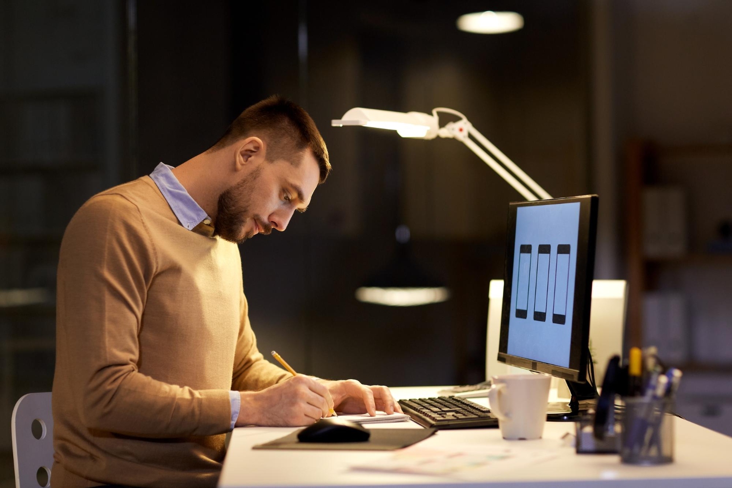 Why it is affordable to hire a web designer? 2 web designer